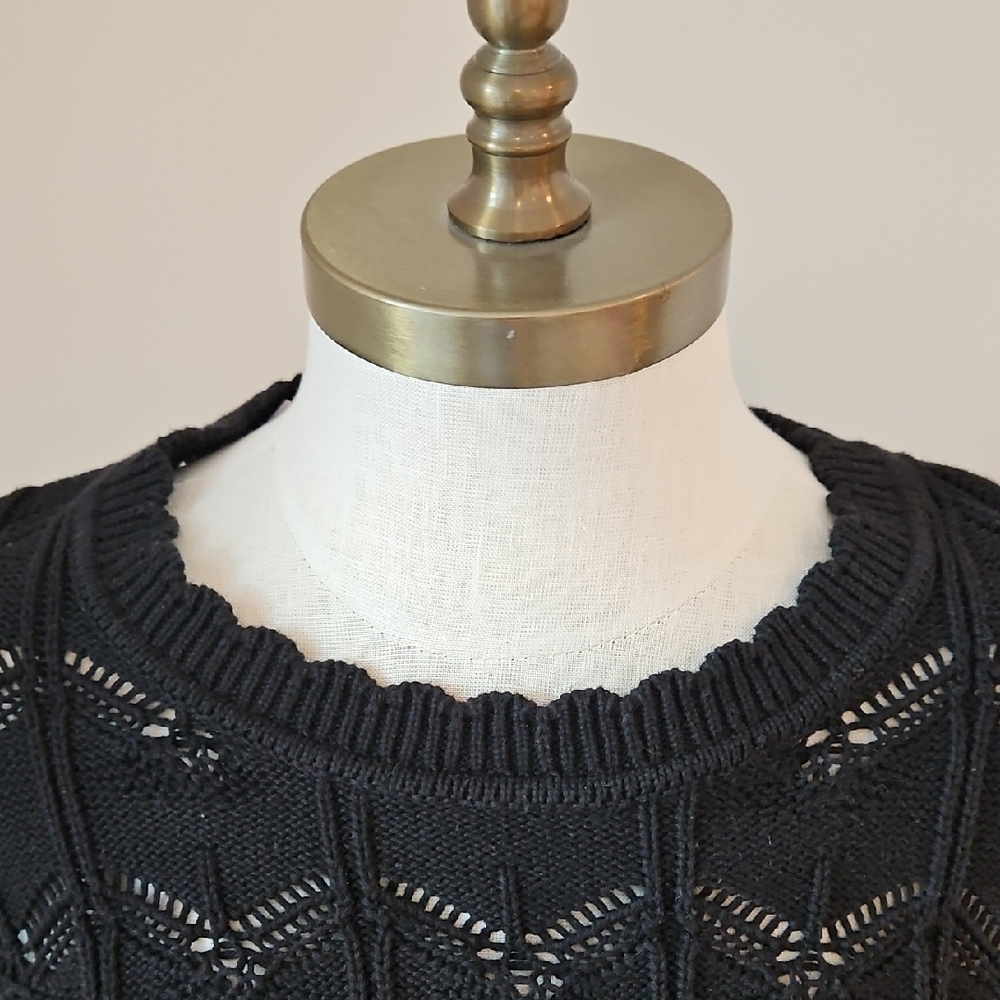 GAP Women's Black Knit Sweater - Picture 3 of 5